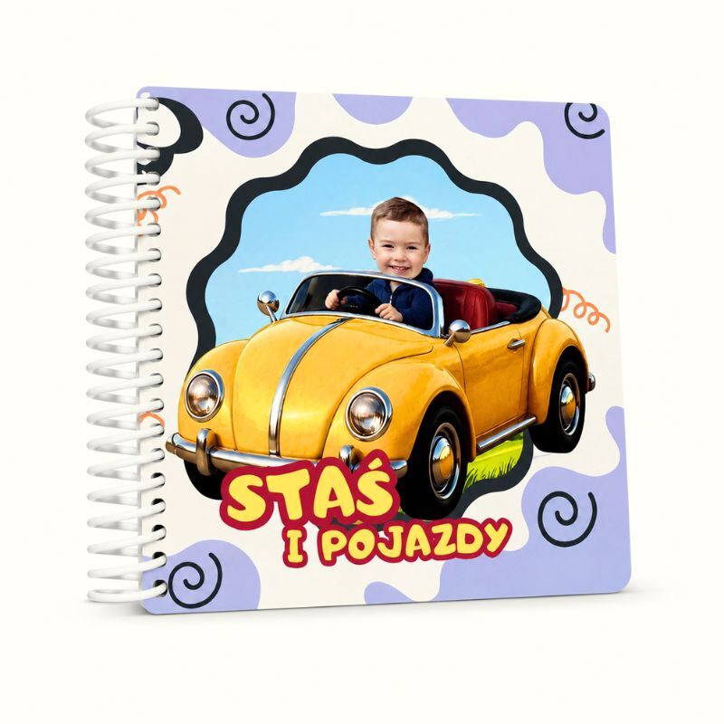 PERSONALIZOWANA_KSIAZKA_ZE_ZDJECIEM_DLA_MALUCHA_POJAZDY personalizowana książka dla malucha kosmos ze zdjęciem dziecka w rakiecie i wśród planet